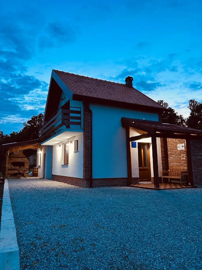 Вилла Kuca Za Odmor Baron Kutjevo Экстерьер фото